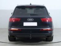 Audi Q7  3.0 TDI S-Line