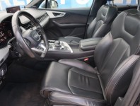 Audi Q7  3.0 TDI S-Line
