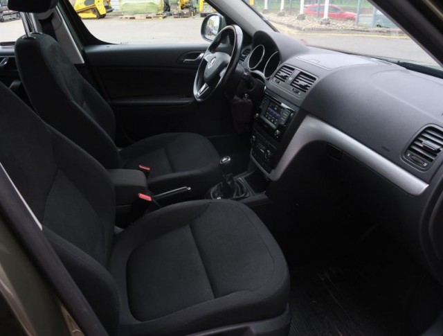 Škoda Yeti  1.2 TSI Ambition Plus