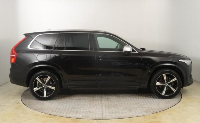 Volvo XC90  D5 AWD R-Design