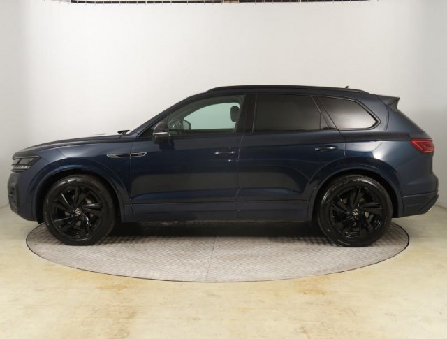 Volkswagen Touareg  3.0 TDI R-Line