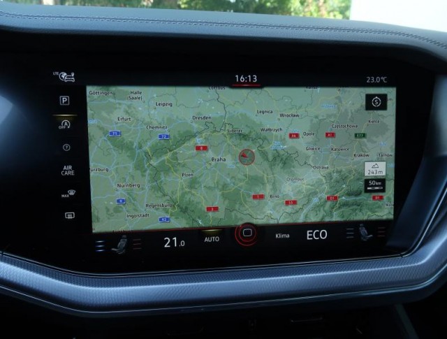 Volkswagen Touareg  3.0 TDI R-Line