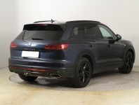 Volkswagen Touareg  3.0 TDI R-Line