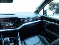 Volkswagen Touareg  3.0 TDI R-Line