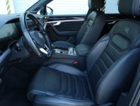 Volkswagen Touareg  3.0 TDI R-Line
