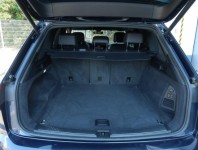 Volkswagen Touareg  3.0 TDI R-Line