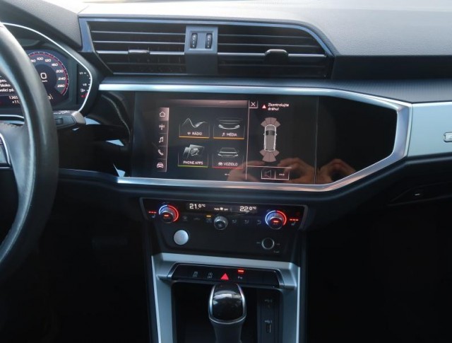 Audi Q3  40 TFSI 