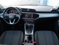 Audi Q3  40 TFSI 