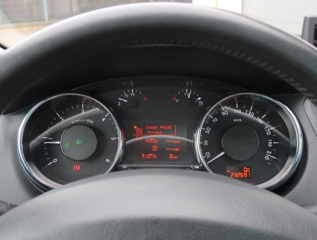 Peugeot 5008  2.0 HDI 