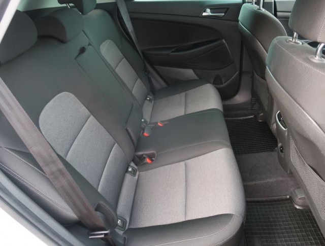Hyundai Tucson  1.6 CRDi Adventure