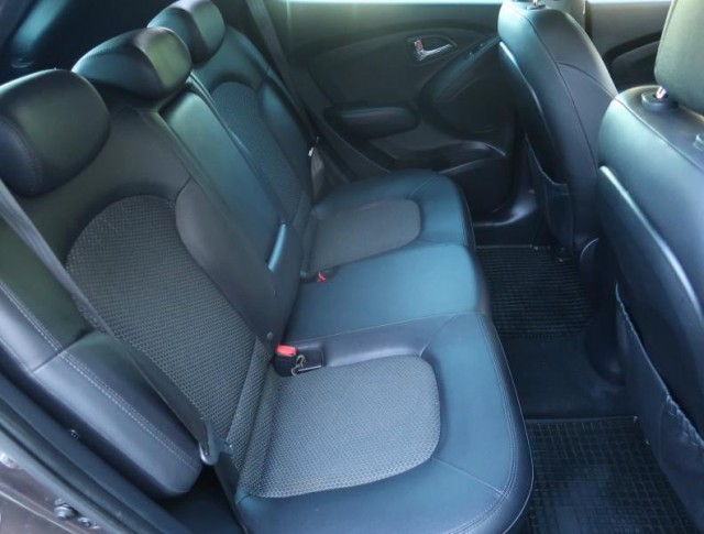 Hyundai ix35  2.0 CRDi 