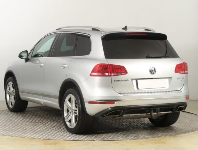 Volkswagen Touareg  3.0 TDI 