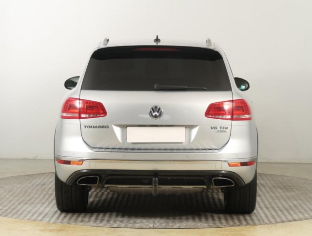 Volkswagen Touareg  3.0 TDI 