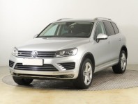 Volkswagen Touareg  3.0 TDI 