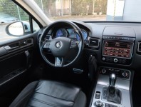 Volkswagen Touareg  3.0 TDI 