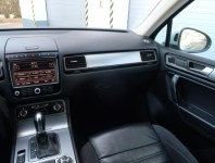 Volkswagen Touareg  3.0 TDI 