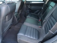 Volkswagen Touareg  3.0 TDI 