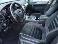 Volkswagen Touareg  3.0 TDI 