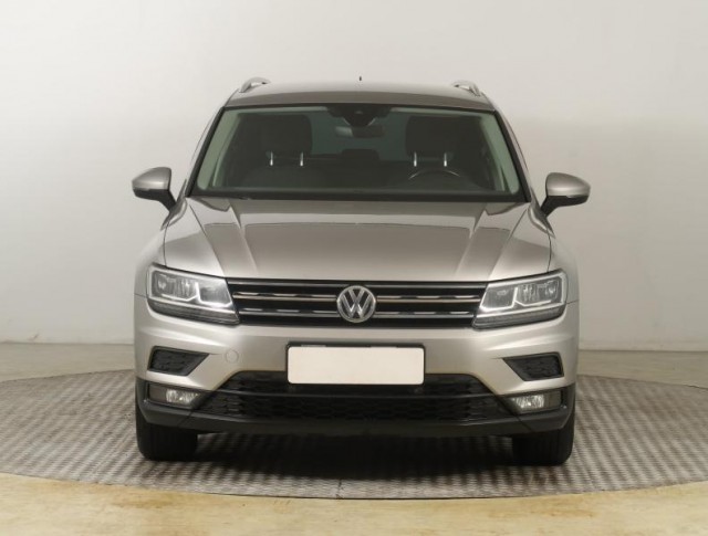 Volkswagen Tiguan  1.5 TSI 
