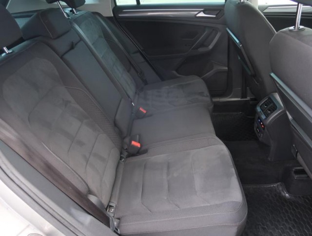 Volkswagen Tiguan  1.5 TSI 