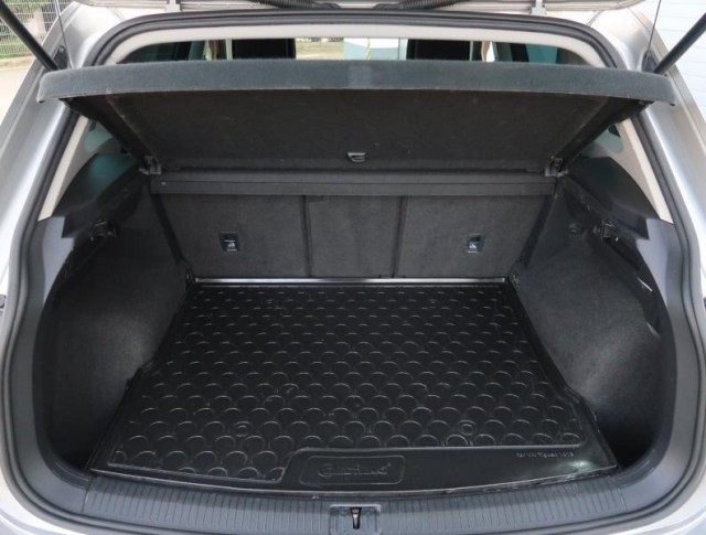 Volkswagen Tiguan  1.5 TSI 