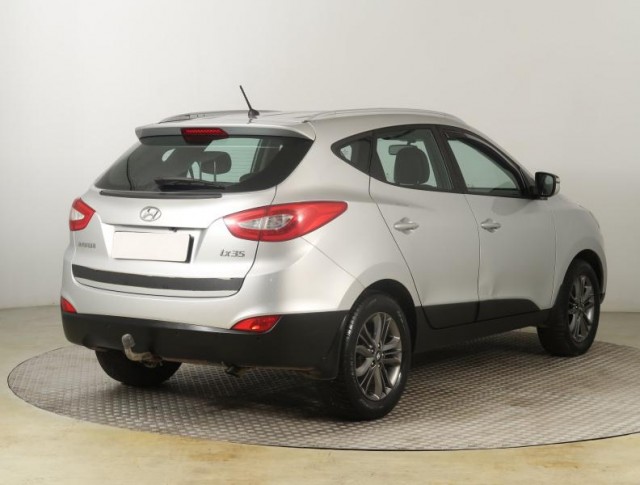 Hyundai ix35  2.0 GDI Trikolor