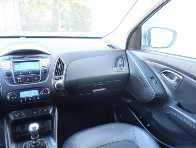 Hyundai ix35  2.0 GDI Trikolor