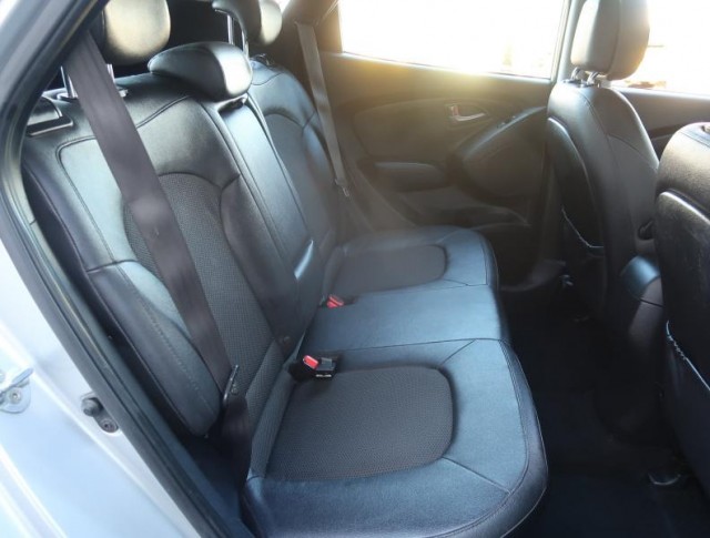 Hyundai ix35  2.0 GDI Trikolor