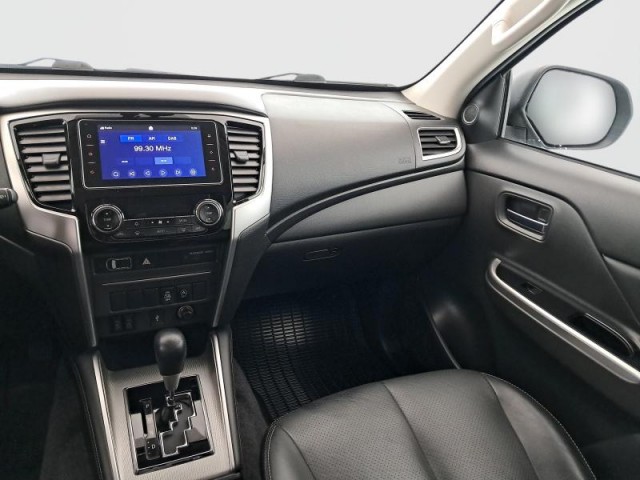 Mitsubishi L200  2.2 DI-D 
