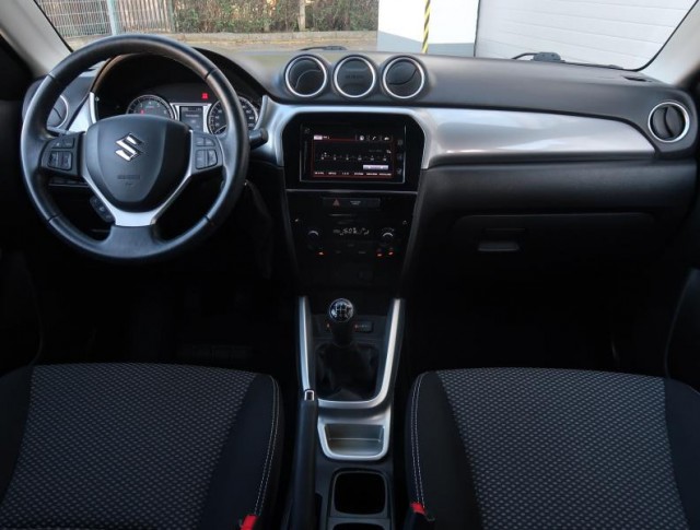 Suzuki Vitara  1.6 VVT 
