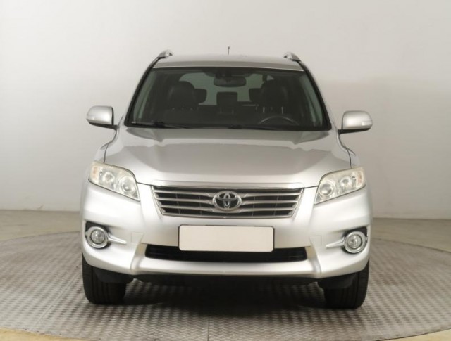 Toyota RAV 4  2.0 VVT-i 