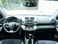 Toyota RAV 4  2.0 VVT-i 