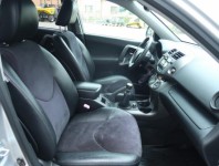 Toyota RAV 4  2.0 VVT-i 