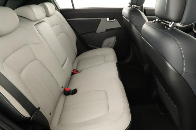 Kia Sportage  1.6 GDI 