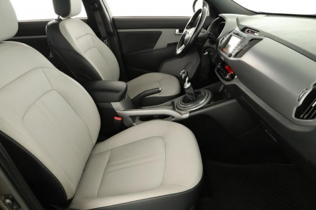 Kia Sportage  1.6 GDI 