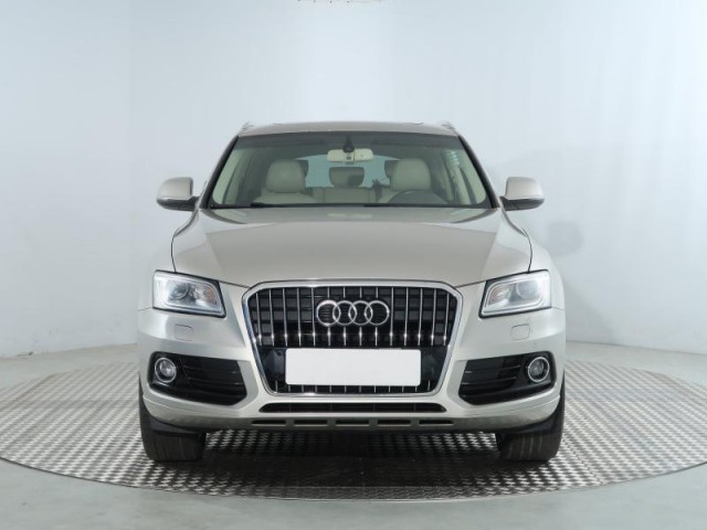 Audi Q5  2.0 TDI 