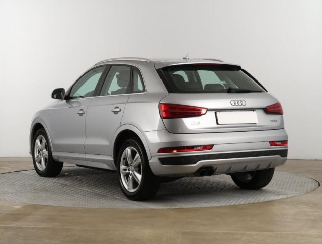 Audi Q3  1.4 TFSI S-Line