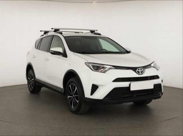 Toyota RAV 4  2.0 VVT-i 