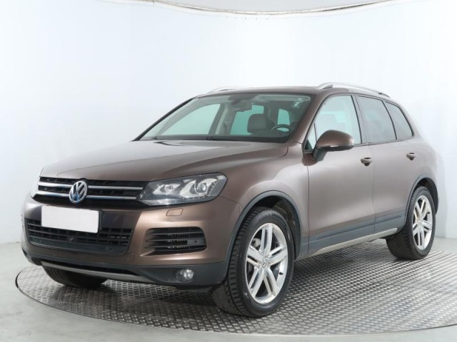 Volkswagen Touareg  3.0 TDI 