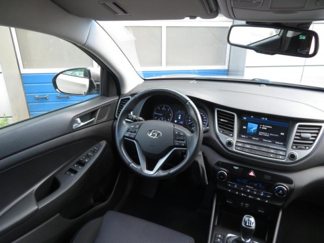 Hyundai Tucson  1.7 CRDi 