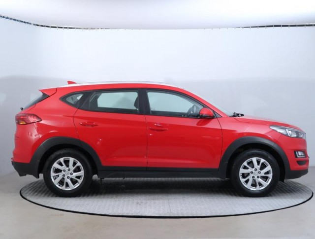 Hyundai Tucson  1.6 GDI 