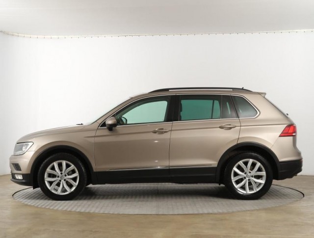 Volkswagen Tiguan  2.0 TDI 