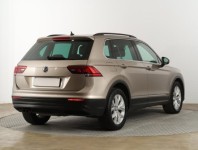 Volkswagen Tiguan  2.0 TDI 