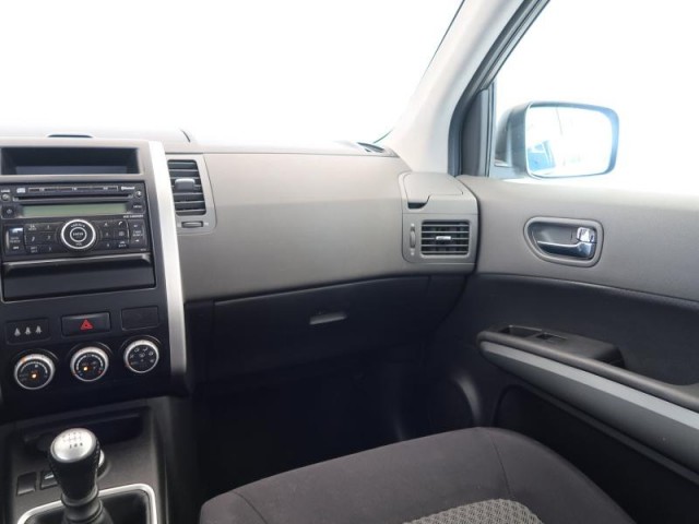 Nissan X-Trail  2.0 dCi 