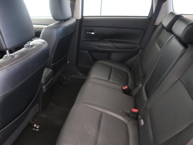 Mitsubishi Outlander  2.2 DI-D 