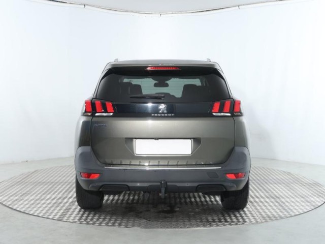 Peugeot 5008  PureTech 130 