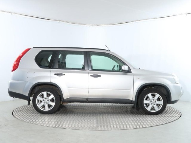 Nissan X-Trail  2.0 dCi 