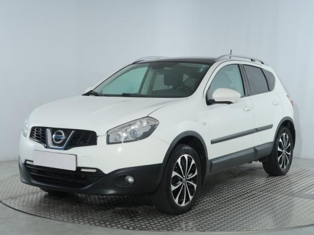 Nissan Qashqai  1.6 