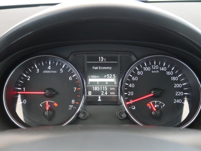 Nissan Qashqai  1.6 