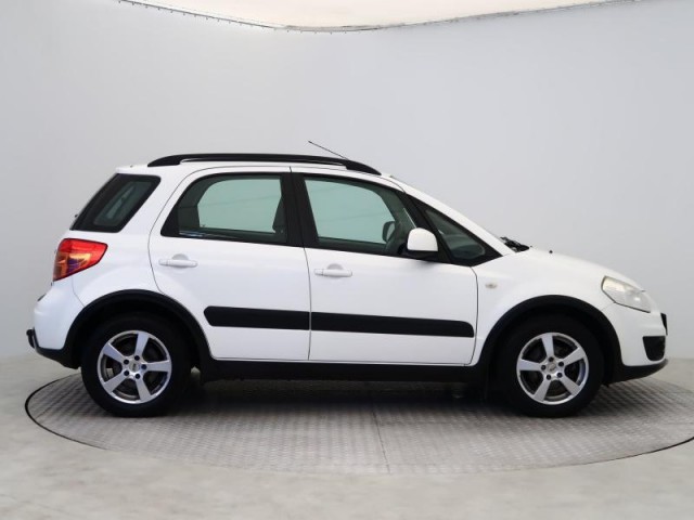 Suzuki SX4  1.6 VVT 